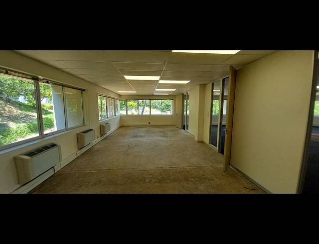 1,203M² OFFICE TO LET IN WOODMEAD